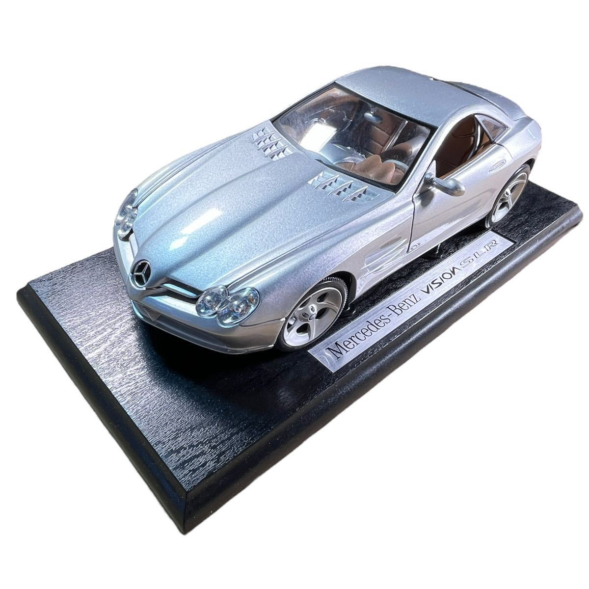 新作モデル メルセデスベンツ SLR マイスト製 ミニカー ミニカー