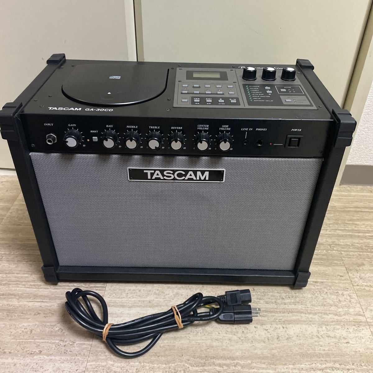 ヤフオク! -「tascam ga-30cd」(ギターアンプ) (エレキギター)の落札