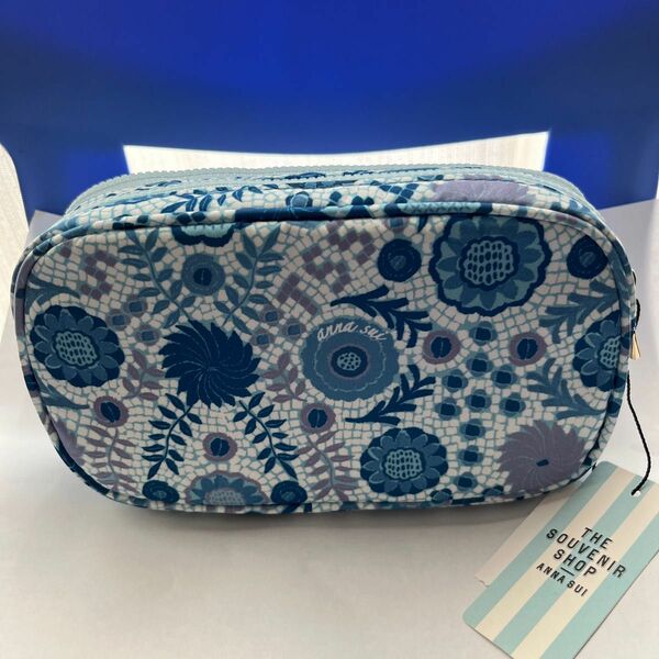 新品　ANNA SUI SOUVENIR ポーチ