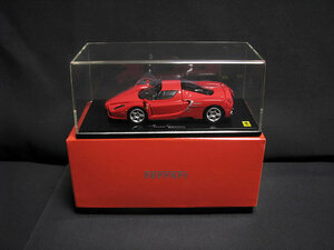 92. 未展示　KYOSHO　1/43　FERRARI ENZO TEST CAR RED　05001T　エンツォ フェラーリ　レッド　京商 ミニカー 