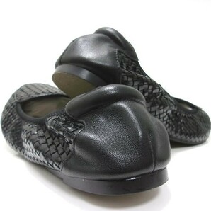 新品★cocorose london★ココローズロンドン★折り畳み レザー フラットシューズ★イントレチャート★25.5cm★ブラック★ポーチ付きの画像3