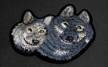 『二匹狼』■ 新品未『two wolves』『仲間　親子　夫婦　　絆』刺繍ワッペン■格闘技ストリート　ファイト■サバゲー ミリタリー■衣服DIY_画像3