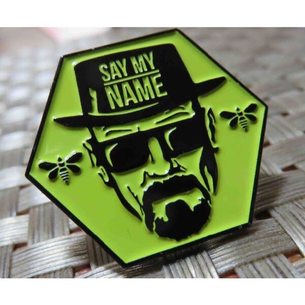 黄黒 金属◆新品 サングラス ヒゲおじさん 紳士 『SAY MY NAME』ブレイキング・バッド Breaking Bad Better Call Saul ピンバッジ バッチ