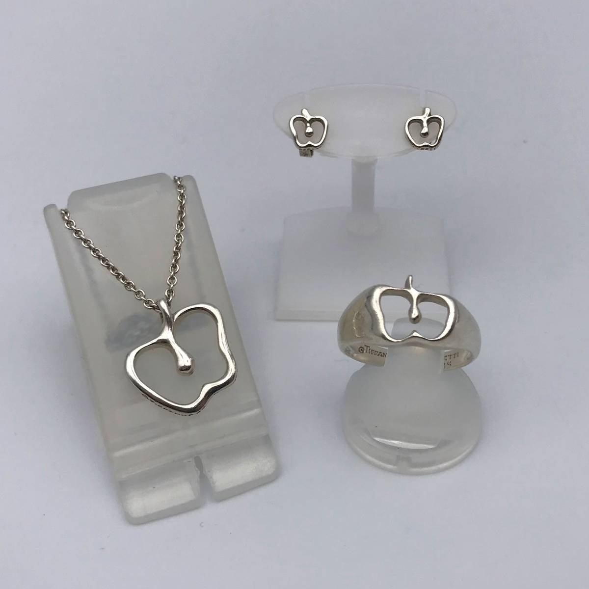 ヤフオク! -「ティファニー ピアス アップル」(アクセサリー、時計) の ヤフオク! -「ティファニー ピアス アップル」(アクセサリー、時計) の