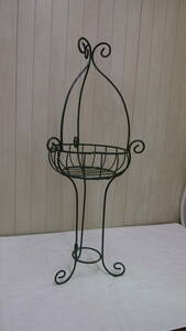  secondhand goods * gardening * stand for flower vase * flower put * plant * interior *304S4-J12159