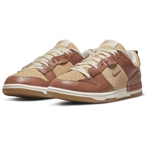 ☆NIKE WMNS DUNK LOW DISRUPT 2 SE 薄茶/ベージュ 26.0cm ナイキ ウィメンズ ダンク ロウ ディスラプト 2 SE DV1026-215_画像1