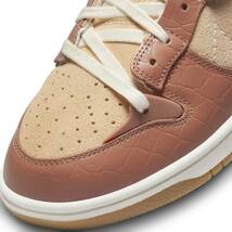 ☆NIKE WMNS DUNK LOW DISRUPT 2 SE 薄茶/ベージュ 27.0cm ナイキ ウィメンズ ダンク ロウ ディスラプト 2 SE DV1026-215_画像6