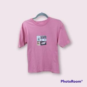 【2003】BORN X RAISED ボーンレイズド 両面フォトプリント ピンク 半袖 Tシャツ サイズS メンズ【120203000138】