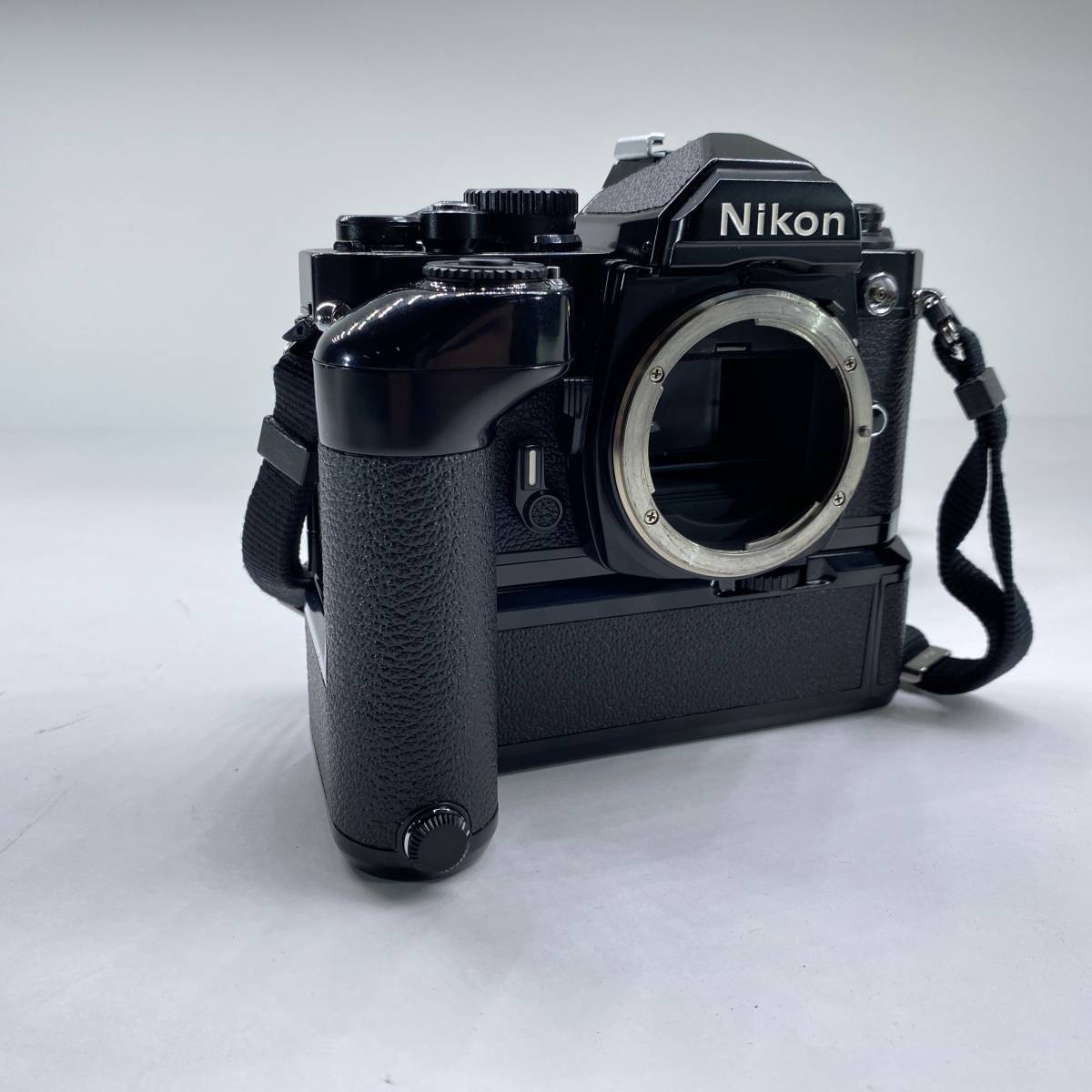 カメラ フィルムカメラ ヤフオク! -「ニコン fm2 ブラック」の落札相場・落札価格