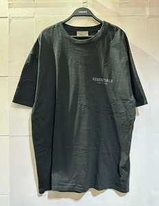 FEAR OF GOD ESSENTIALS FRONT REFLECTIVE LOGO TEE XLサイズ フィアオブゴッド エッセンシャルズ リフレクティブロゴ半袖Tシャツ