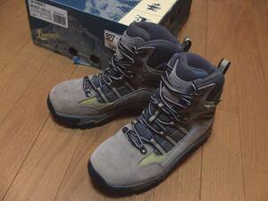 即決早勝!!参価1.45万DANNER高性能トレッキングシューズ23㎝【GORE-TEX】絶対推奨ダナーDAYHIKER銘品登山ブーツ元箱★ビブラムソール搭載