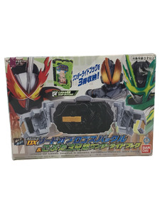 BANDAI◆仮面ライダーセイバー/DXソードオブロゴスバックル&こぶた3兄弟ワンンダーライドブック