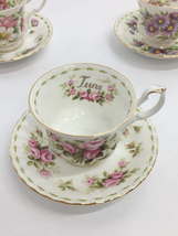 Royal Albert◆カップ&ソーサー/4点セット/WHT/COSMOS/フラワーオブザマンス/Royal Albert_画像3