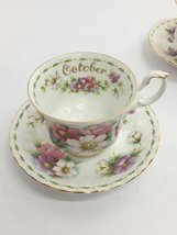 Royal Albert◆カップ&ソーサー/4点セット/WHT/COSMOS/フラワーオブザマンス/Royal Albert_画像4