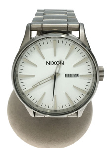 NIXON◆腕時計/アナログ//クォーツ THE SENTRY トライアングルインデックス デイデイト