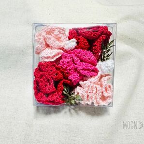 【値下げ】フラワーボックス ハンドメイド 母の日 プレゼント カーネーション 造花