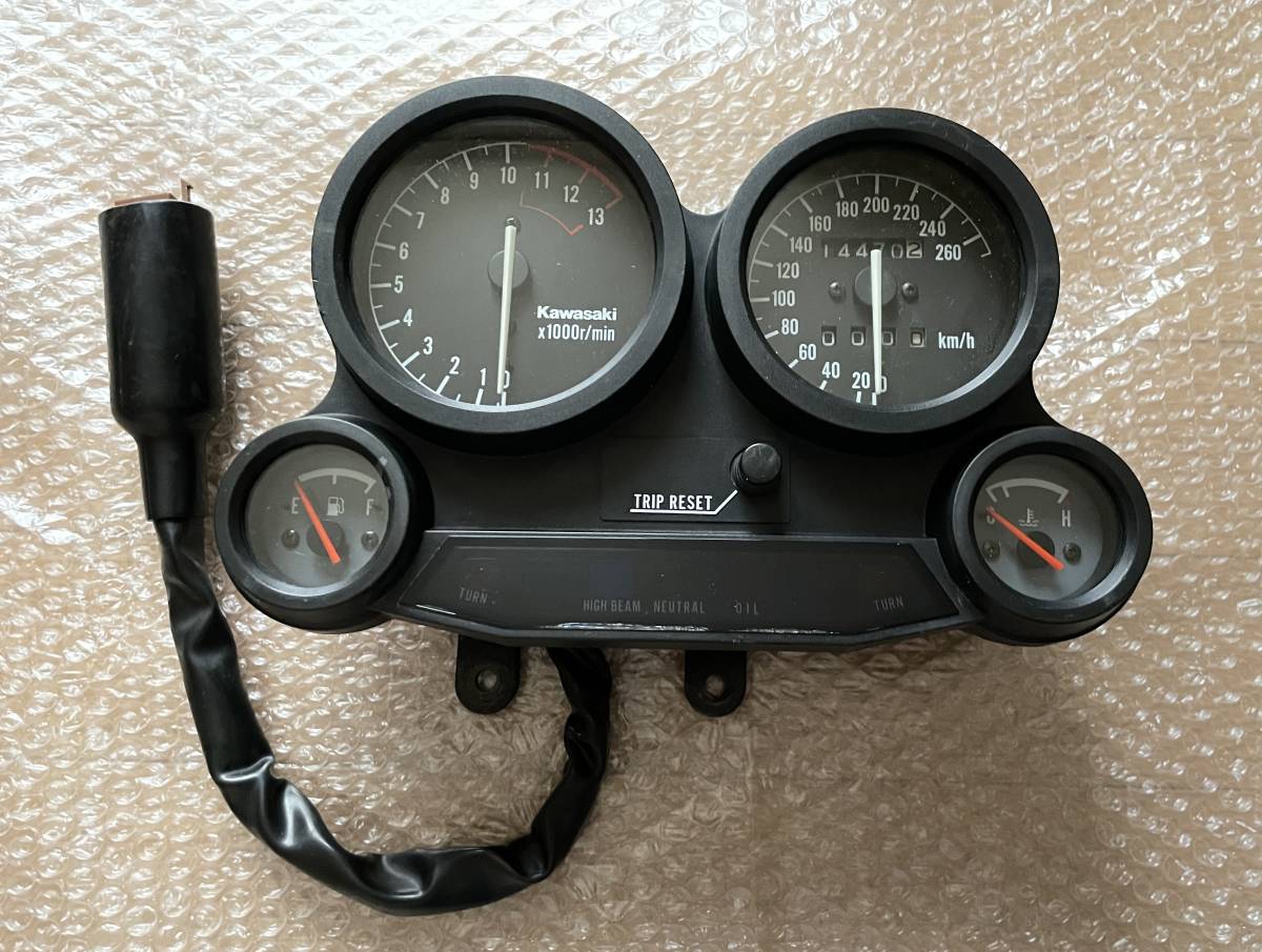 ヤフオク! -「gpz900r逆車」(メーター) (パーツ)の落札相場・落札価格