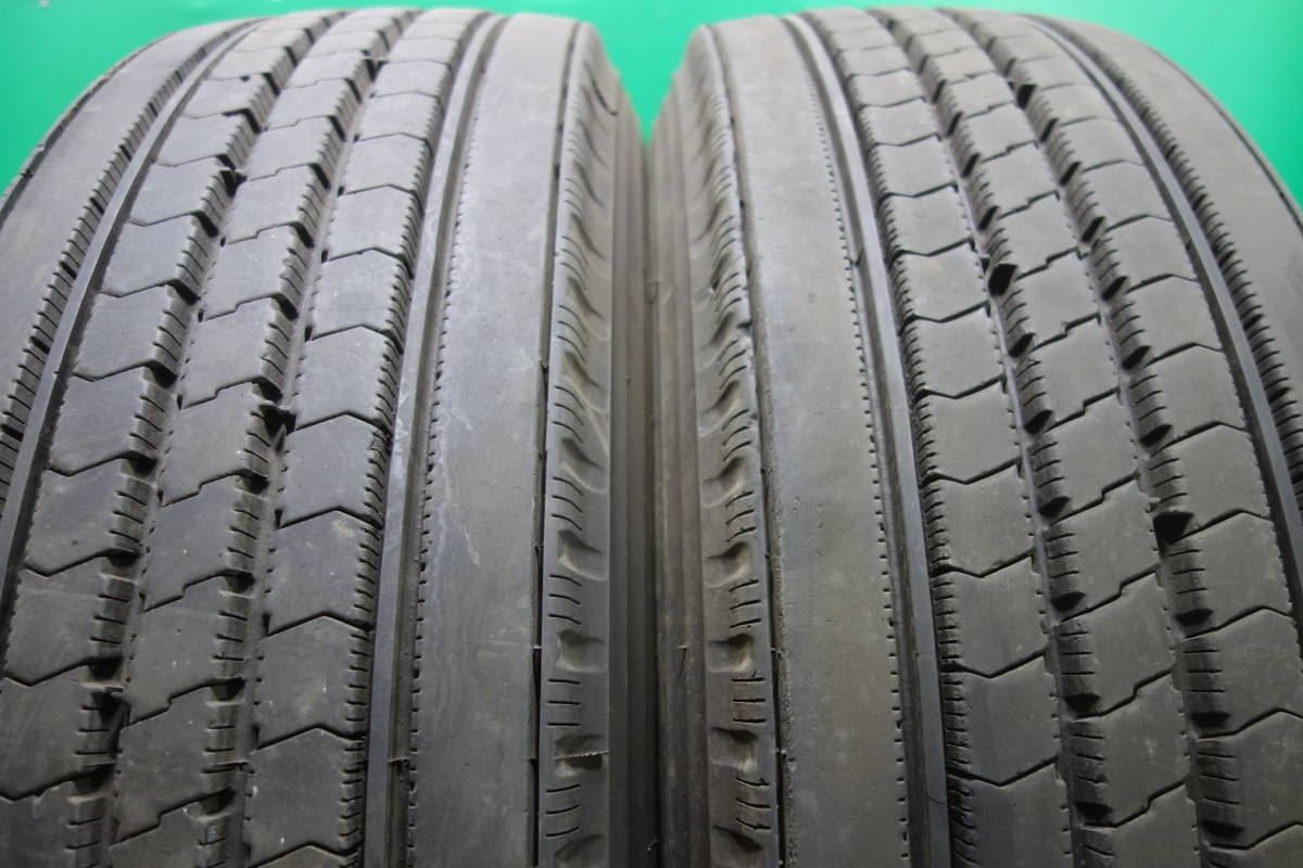 11/70R22.5の値段と価格推移は？｜7件の売買データから11/70R22.5の