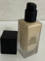 ナーズ　NARS オールデイ　ルミナスティック　ウェイトレス　ファンデーション　30ml LIGHT1 定価6710円 ① 未使用　保管品　定形外は350円_画像2