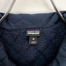 【大人気】パタゴニア スナップボタン 裏ボア キルティングジャケット 紺 レディース　XSサイズ　Patagonia_画像6