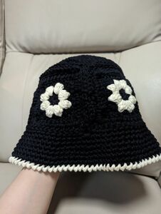 【手編み】ハンドメイド 夏用帽子　モチーフ編み　コットン　ハット　グラニースクエア