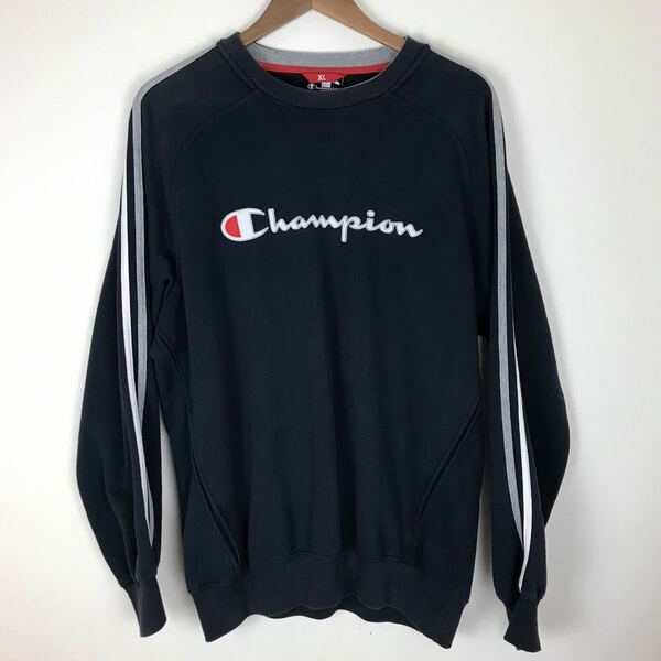 《送料込み》ヨーロッパ デザイン Champion スウェット チャンピオン アメカジ 古着