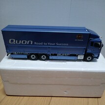 UD TRUCKS (旧 日産ディーゼル) 【1/43 Quon】※塗装あとあり　ミニカー　トラック　クオン_画像6