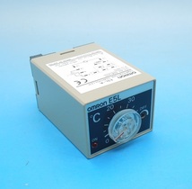 E5L-A　0-50℃　100to240VAC　デジタルサーモ　オムロン　未使用品_画像1
