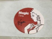 Magic Tina ステッカー　直径83ｍｍ_画像1