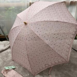 新品未使用訳あり　45cm 　麻　高級折りたたみ傘　カバー有り　日傘　女性用　ピンク　刺繍