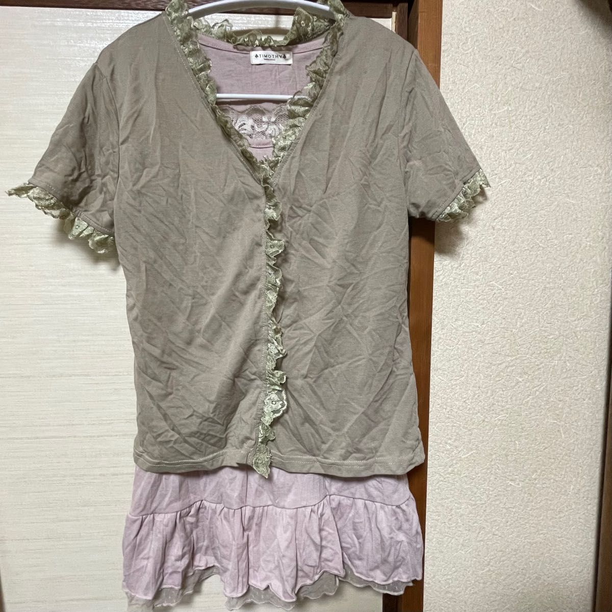 ランバンノワール 立体的なフリルカラー美しいアンサンブル|PayPayフリマ