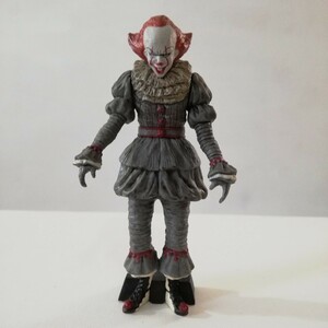 タカラトミーアーツ IT PENNYWISE COLLECTION ペニーワイズ フィギュア 全1種 