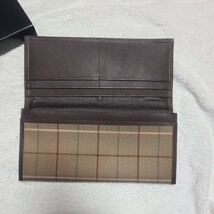 BURBERRY 長財布　オールドバーバリー　長財布　正規品　未使用　貴重柄_画像4