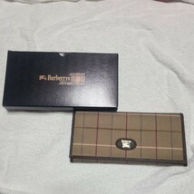 BURBERRY 長財布　オールドバーバリー　長財布　正規品　未使用　貴重柄_画像1