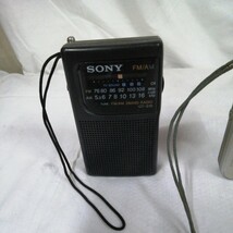 計2台 ポケット ラジオ Radio SONY パナソニック JCF-S10 R-P30 電源入らない ジャンク品 送料520円他_画像3