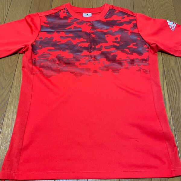 adidas 半袖Tシャツ 速乾 赤 150