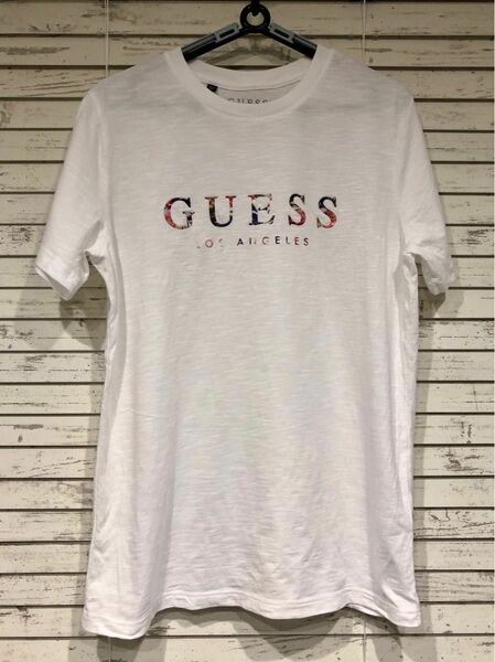 GUESS ゲス　フラワープリント ロゴ 白Tシャツ Mサイズ