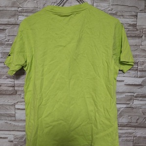 men's E211 ARTEX アーテックス × Disney ディズニー ドナルドダック 全面プリント 半袖 Tシャツ M 黄緑系の画像3