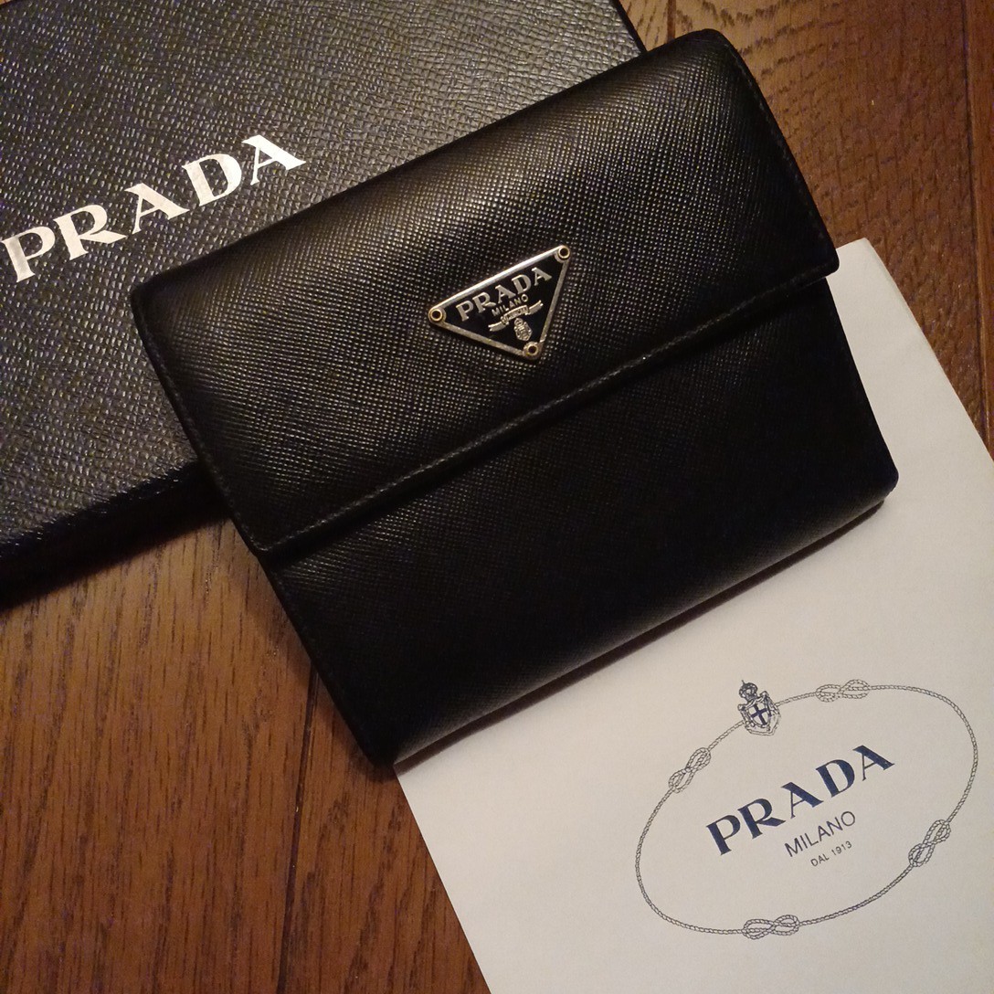 コンビニ受取対応商品 ☆未使用☆PRADA PRADA(プラダ) 黒 www