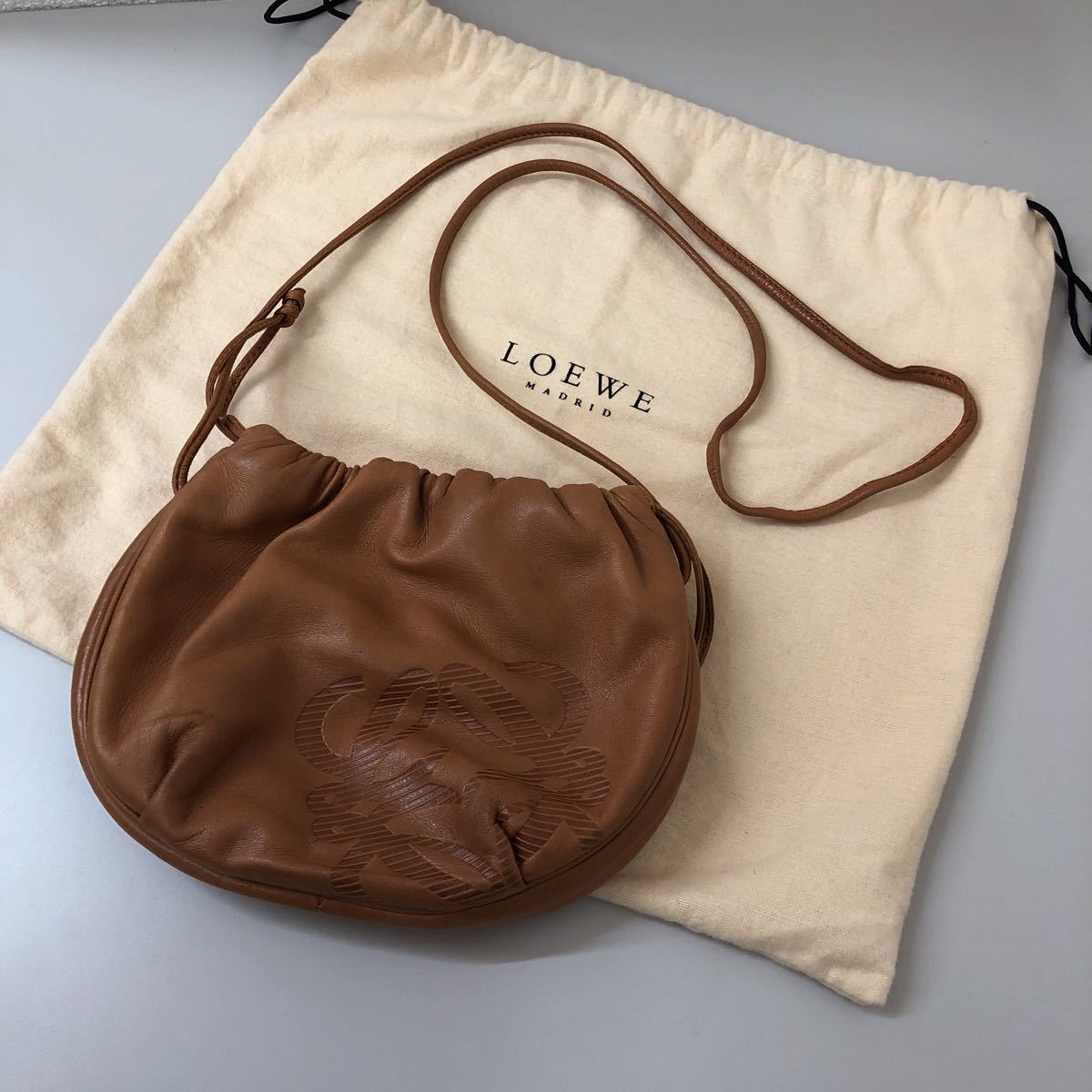 ヤフオク! -「(loewe ロエベ) 巾着」(ブランド別) の落札相場・落札価格 ヤフオク! -「(loewe ロエベ) 巾着」(ブランド別) の落札相場・落札価格