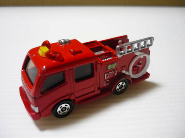 [管00]【送料無料】ミニカー モリタ CD-I型 ポンプ消防車(レッド) 「トミカ No.41」 タカラトミー TAKARA TOMY