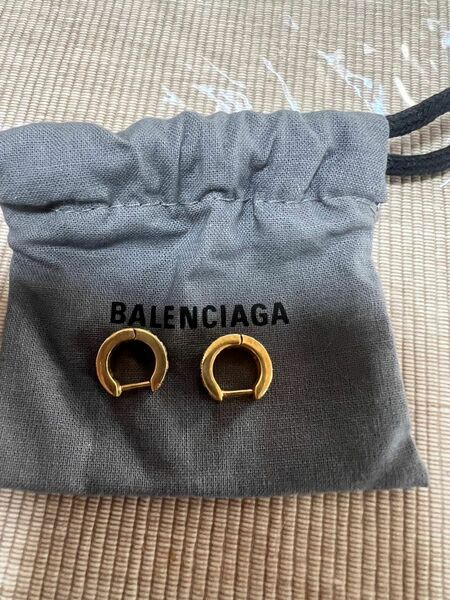 BALENCIAGA ピアス　