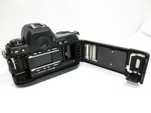 【 中古品 作動確認済 】Nikon F100 ボディー フイルムカメラ ニコン [管NI13]_画像7