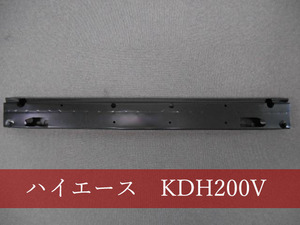 991562-2　TOYOTA　ハイエース　KDH200V/TRH200V　フロントホースメント　参考品番：52131-26020【社外新品】