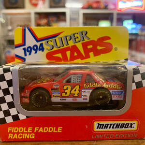 NASCARのミニカー★1994 MATCHBOX SUPER STARS 34 LIMITED EDITION マッチボックス ナスカー 限定品 FIDDLE FADDLE RACING GOODYEAR