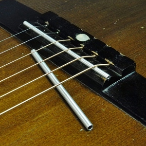 YAMAHAダイナミックギター用 アルミ中空パイプサドル 3mm径 1本分