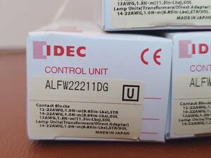 【新品】　未開封 未使用　IDEC　ALFW22211DG φ22 TWシリーズ 照光押ボタンスイッチ 突形フルガード付 AC/DC24V ALFW22211DG 3点セット