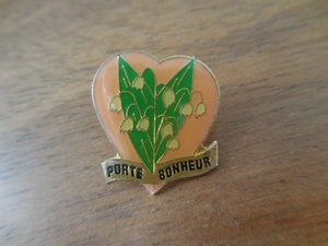 フランス☆古いピンズ【PORTE BONHEUR ハート すずらん】ピンバッジ ピンバッチ PINS スズラン 鈴蘭