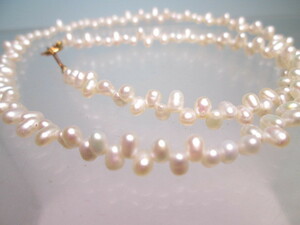 *K18 fresh water pearl. design necklace 