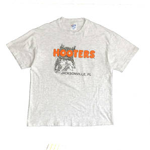 90S USA製 HOOTERS フーターズ ヴィンテージ Tシャツ ライトグレー メンズL シングルステッチ アメカジ 古着 BA1537